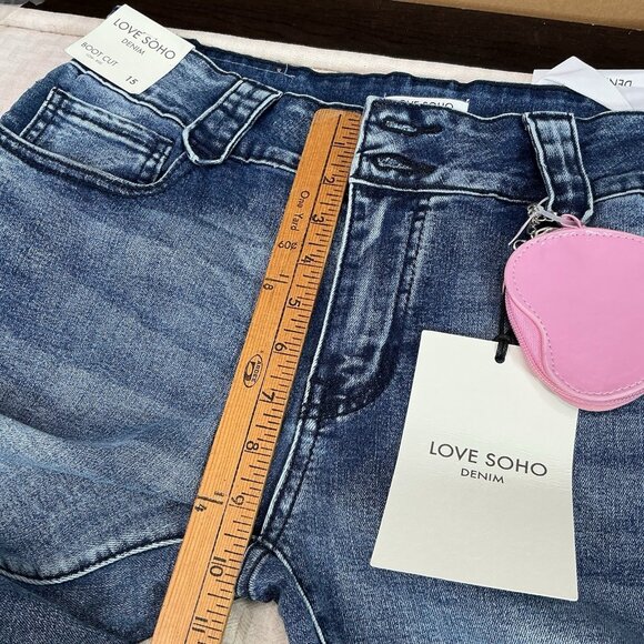 Love Soho Jeans Women’s Size 15 High Rise Flare Blue Denim Stretch - Picture 9 of 14